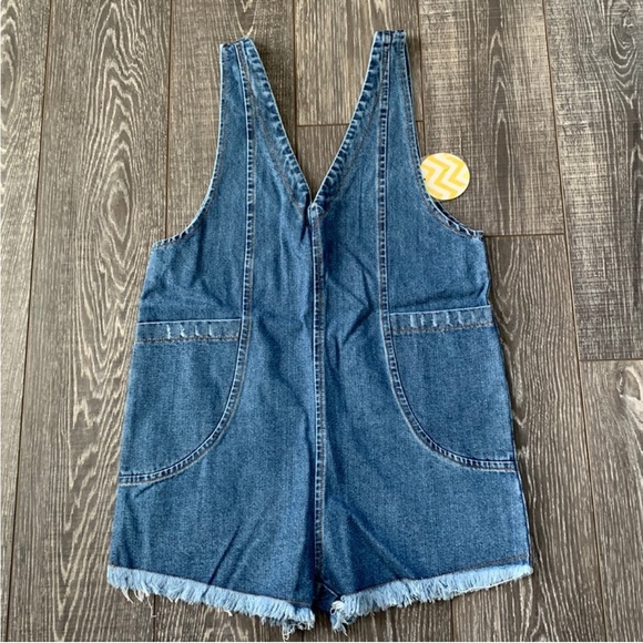 BRAND NEW Denim Romper - Picture 4 of 8